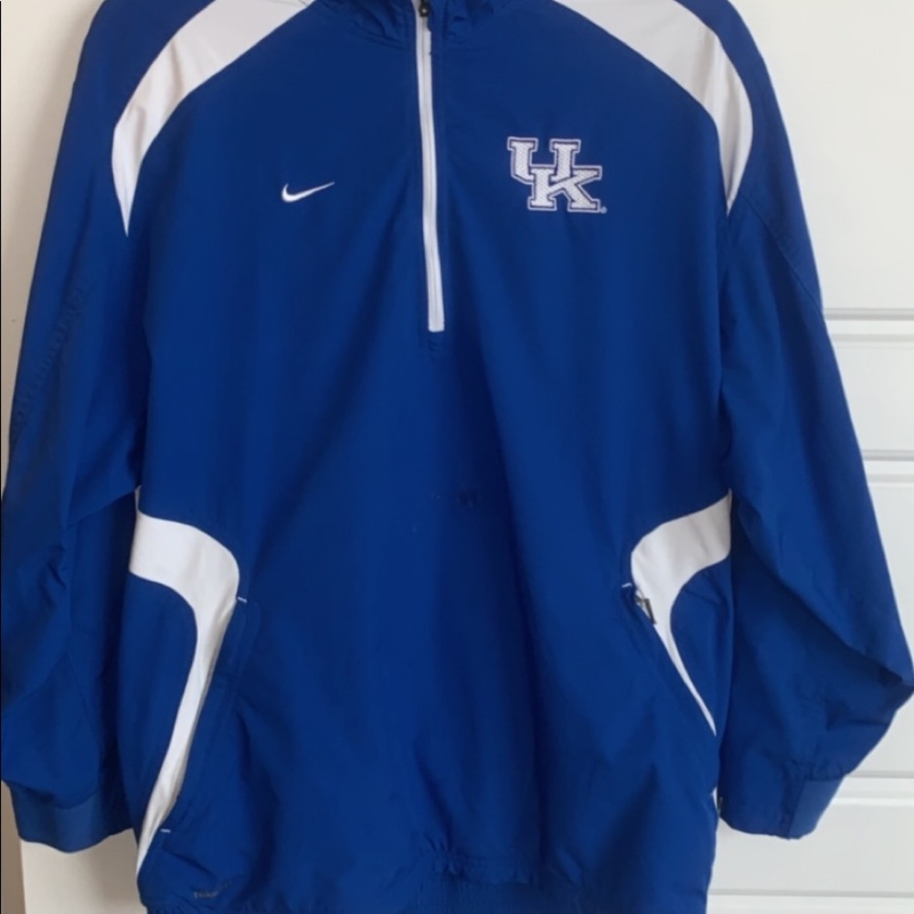 blue kentucky nikefit pull over